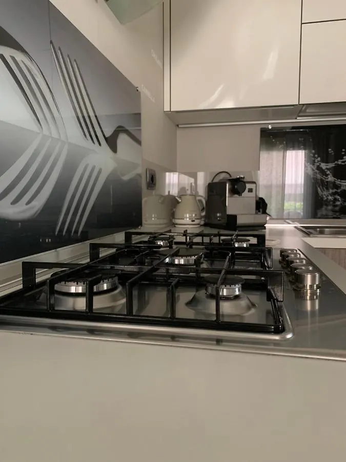 Appartamento Casa Eva con piscina privata Moniga del Garda