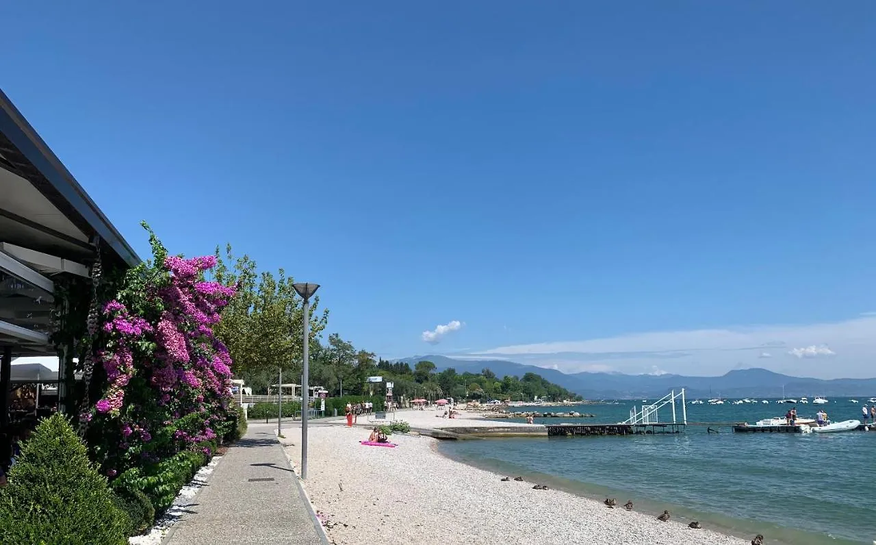 Appartamento Casa Eva con piscina privata Moniga del Garda Italia